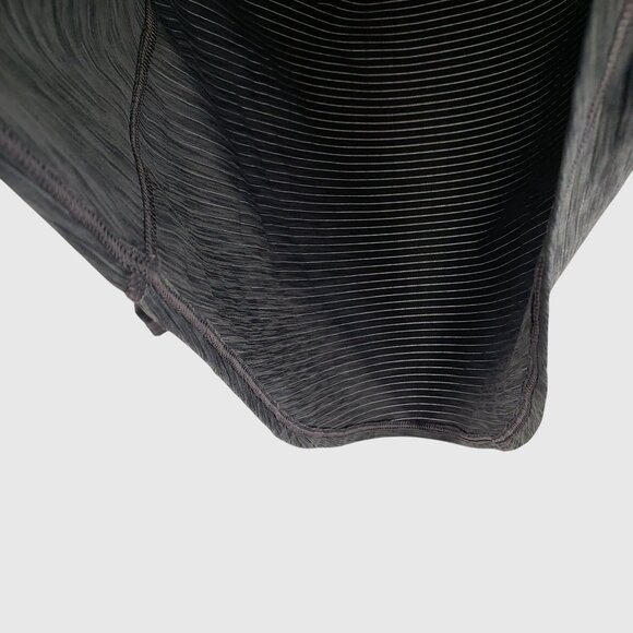 Athleta Long-Sleeve Performance Top Lightweight Stretch Thumbhole Womens S - Picture 4 of 11